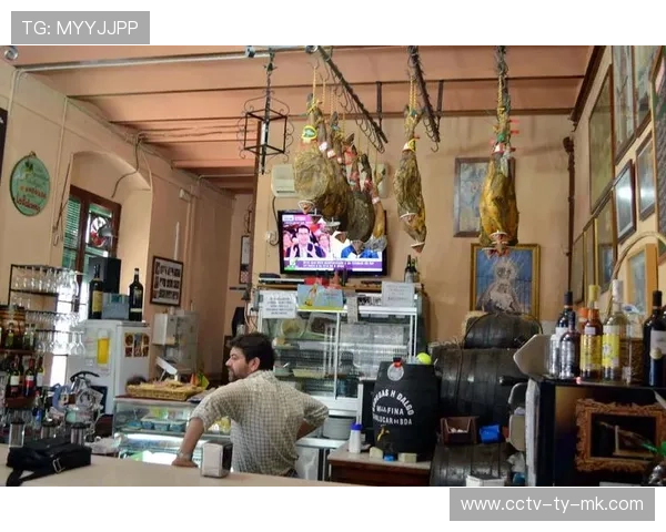 西班牙足协与安达卢西亚委员会签署合同，国王杯决赛将在拉卡图哈体育场举行